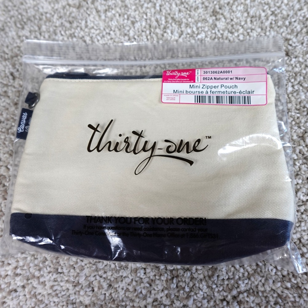 Thirty-One Mini Zipper Pouch Natural Navy Canvas Makeup Bag 3013062A0001 NEW